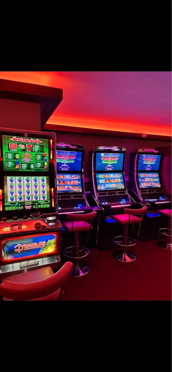 Casino machines - Image 1