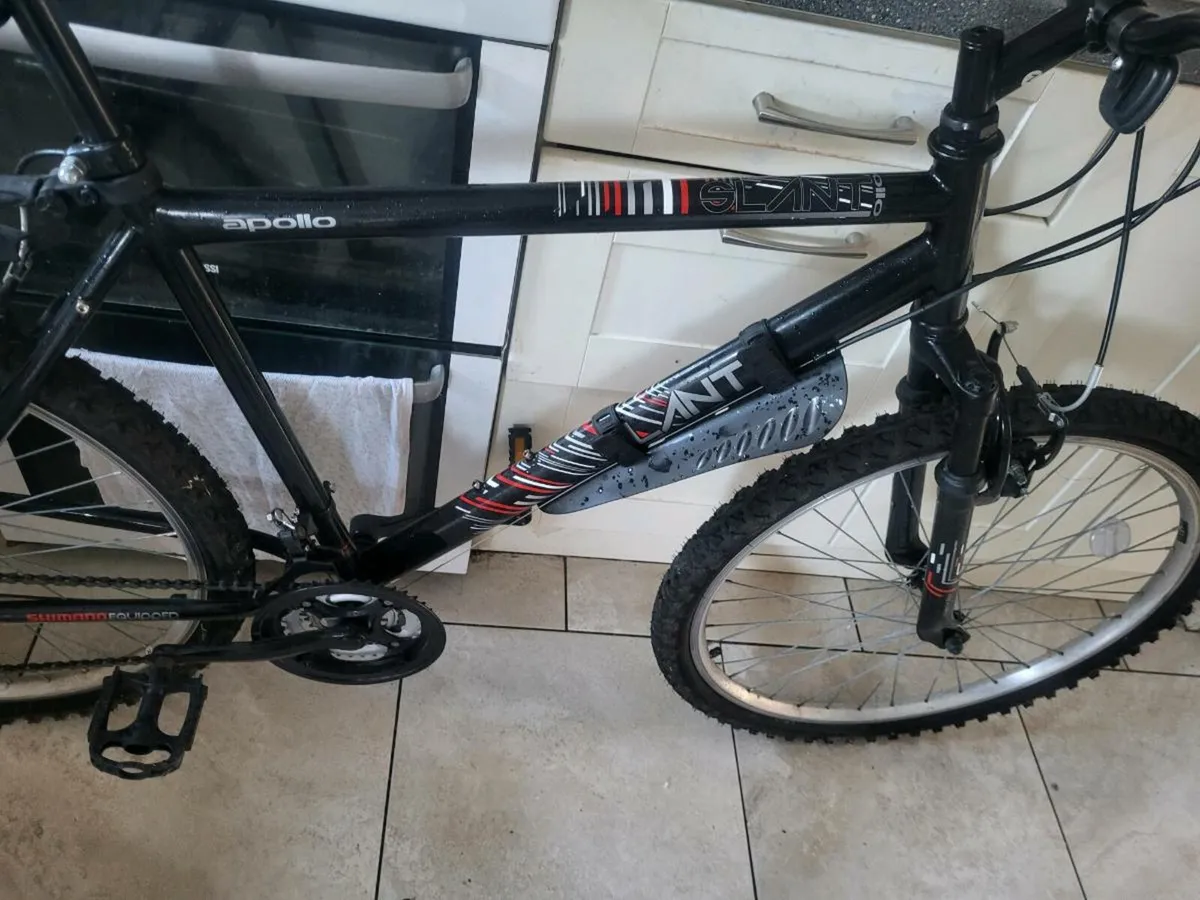 Bike (LIKE new) - Image 2