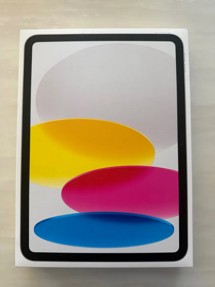 iPad 11th generation 128GB Silver WIFI - Image 1