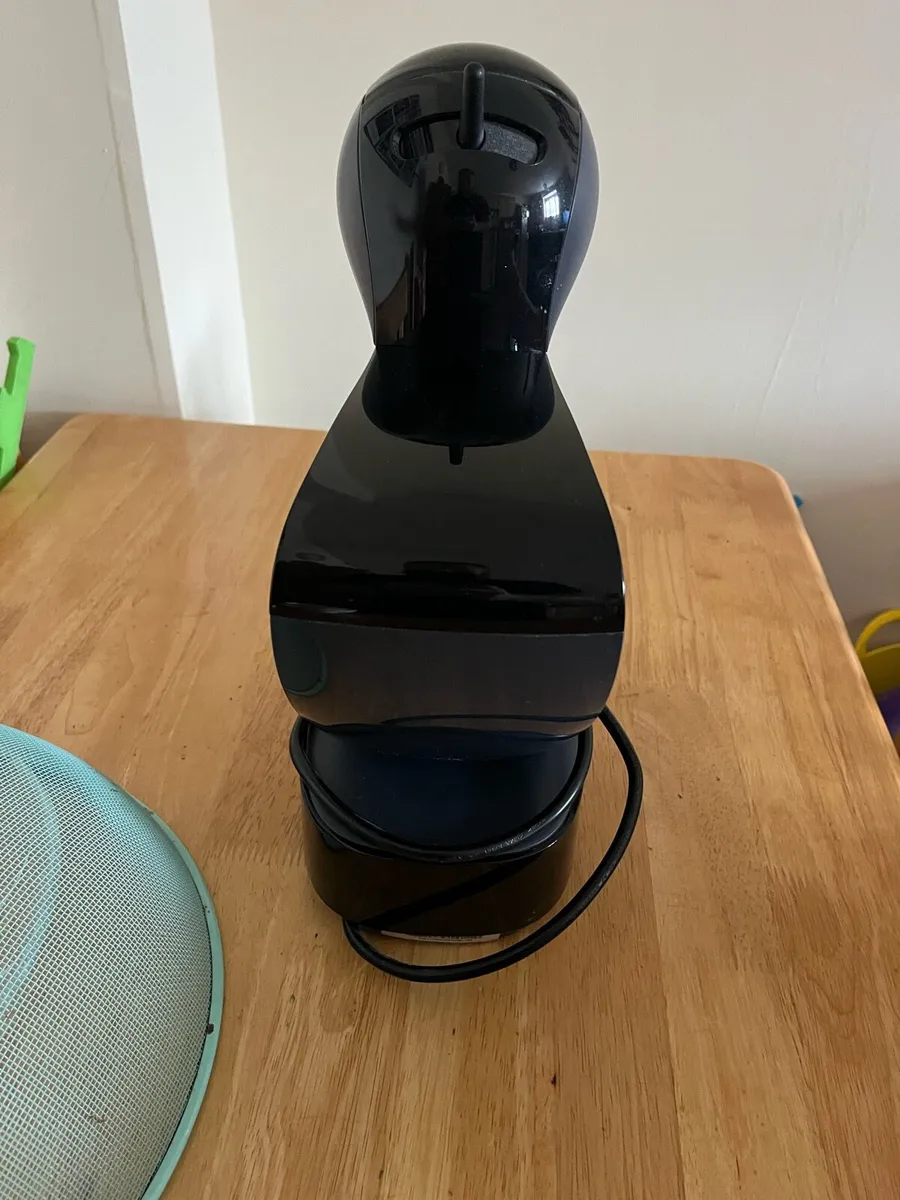 Delonghi Dolce Gusto Coffee Machine - Image 4