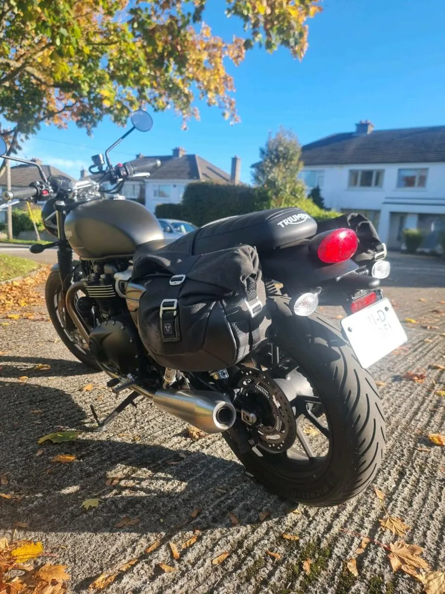 Triumph Speed Twin 900 - Image 2