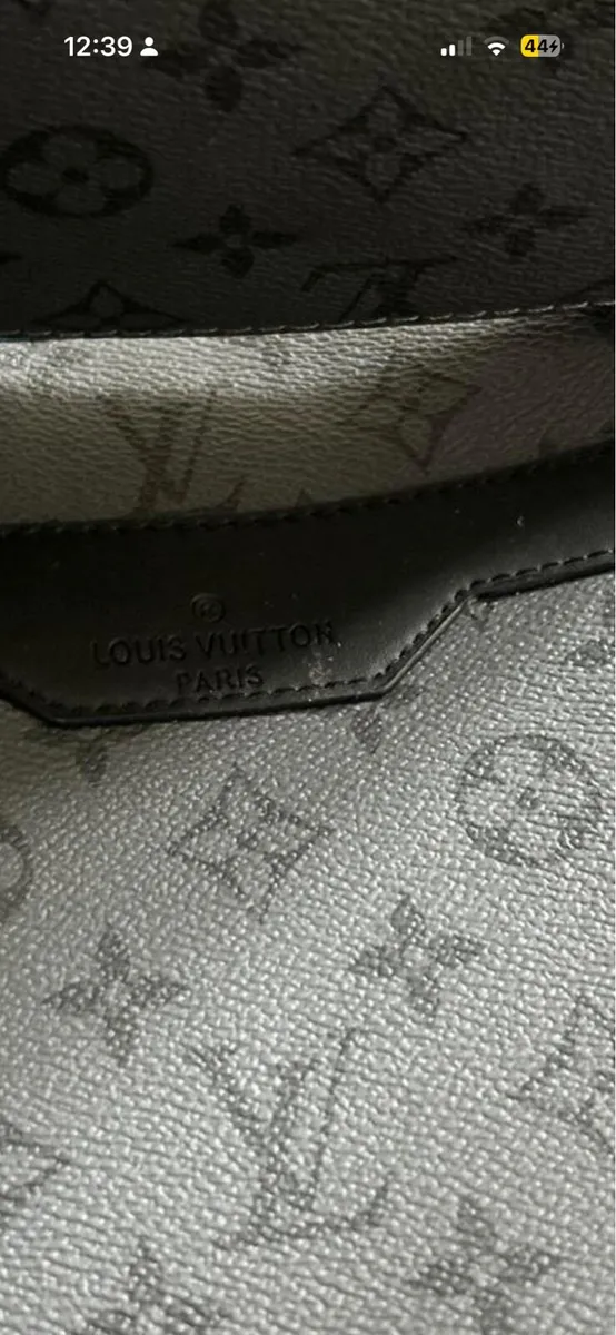 Lv trio bag - Image 4