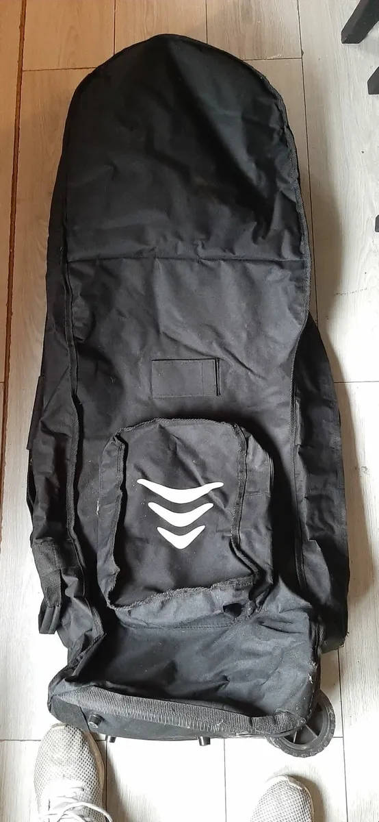 Golf Travel Bag - Image 1