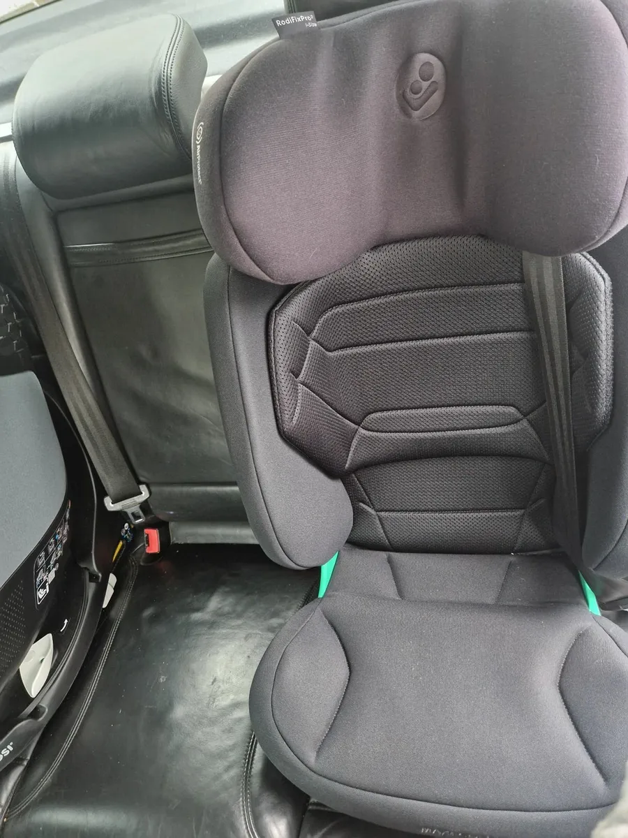 Car seat - Image 3