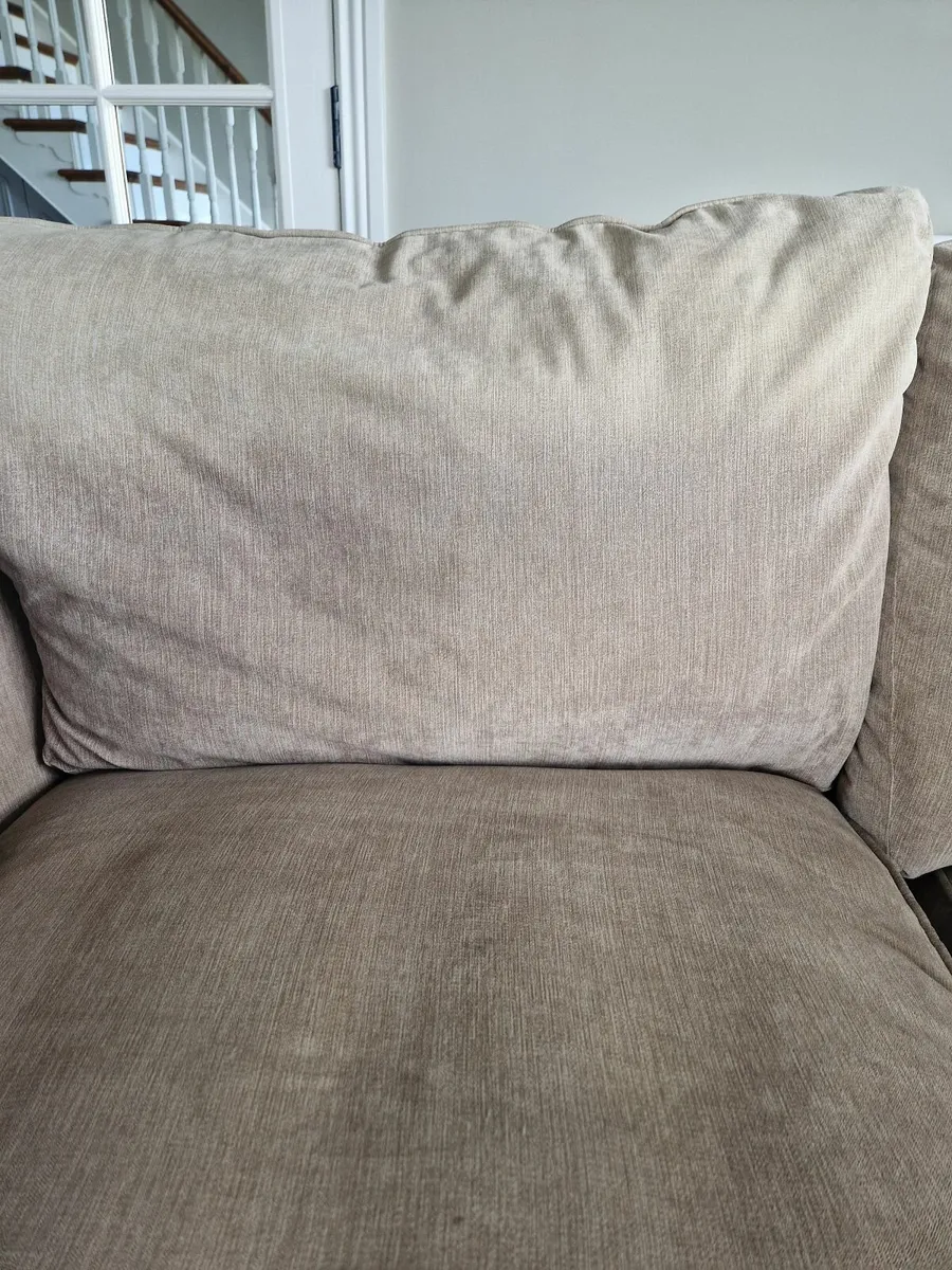 Couch - Image 3