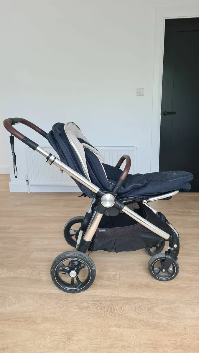 Pram - Image 1