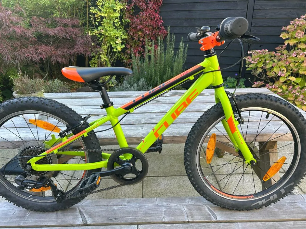 Cube Acid 200 Kids Mountain Bike 20" - Image 2