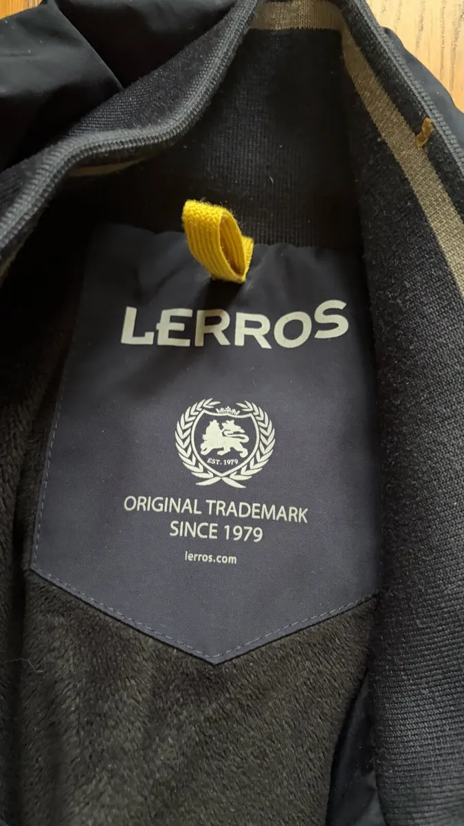 2XL Lerros Winter Jacket with Detachable Hood - Image 3