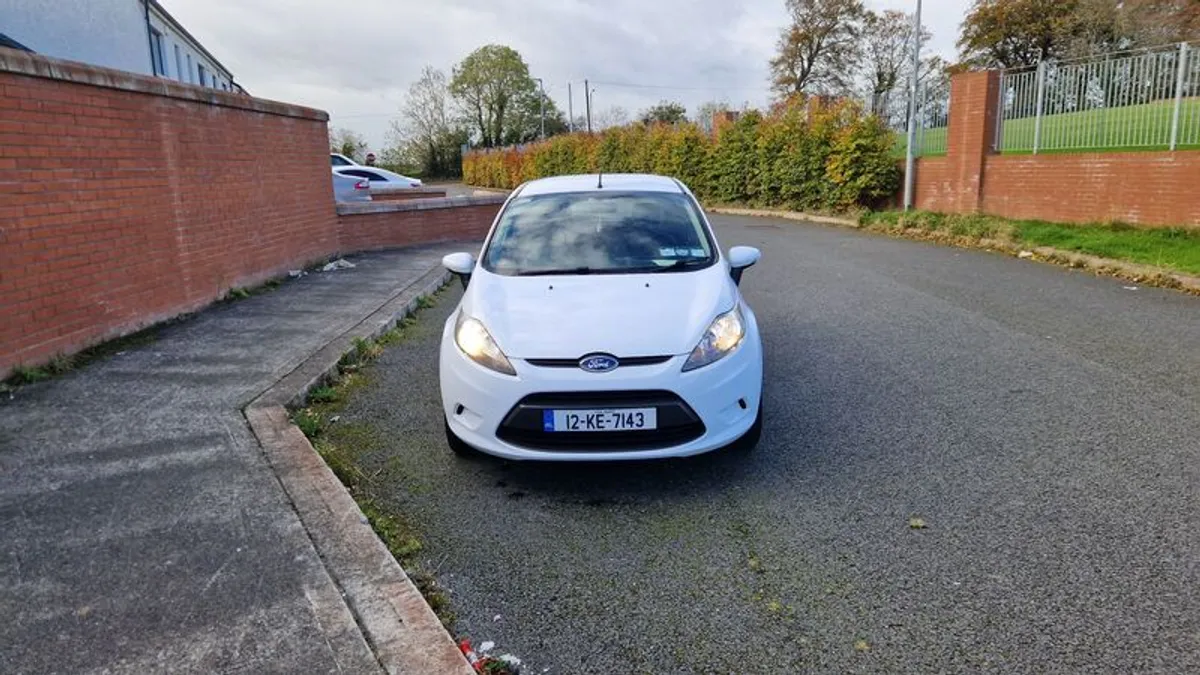 12 Ford Fiesta 1.2 petrol tax and nct - Image 2