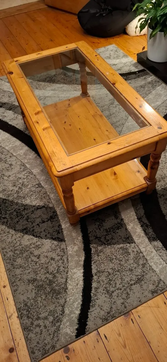 Coffee Table/ TV Stand - Image 1