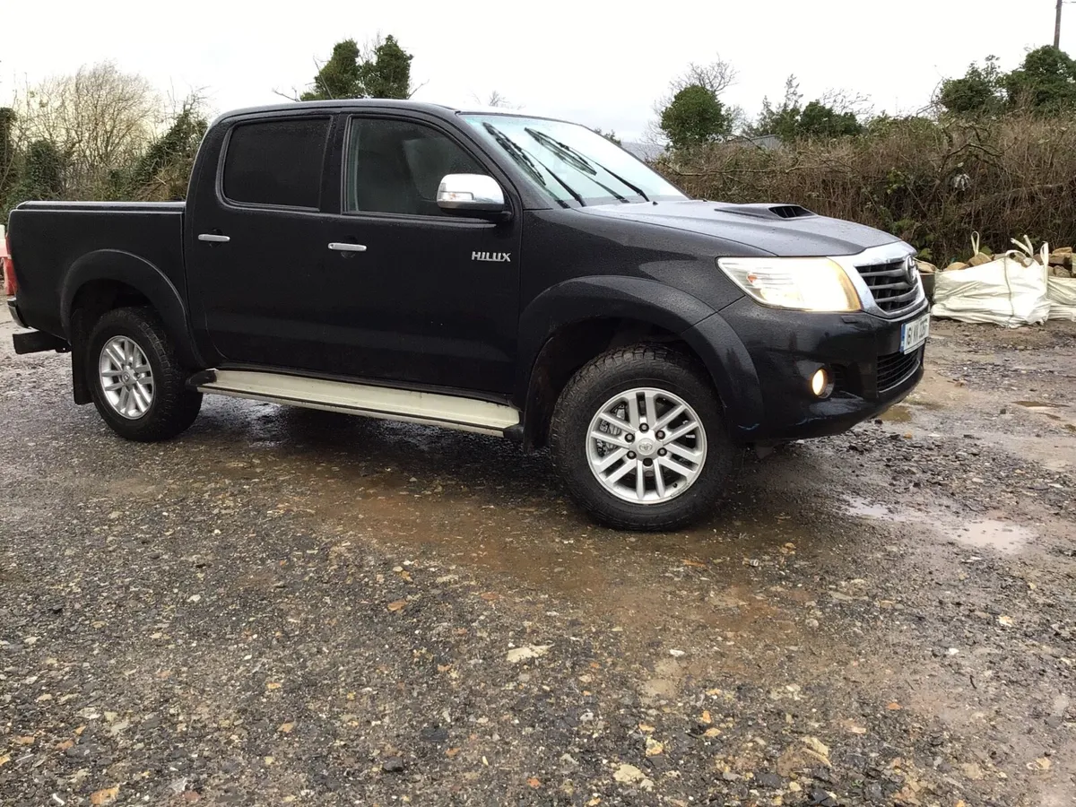 Toyota Hilux 2016 - Image 2