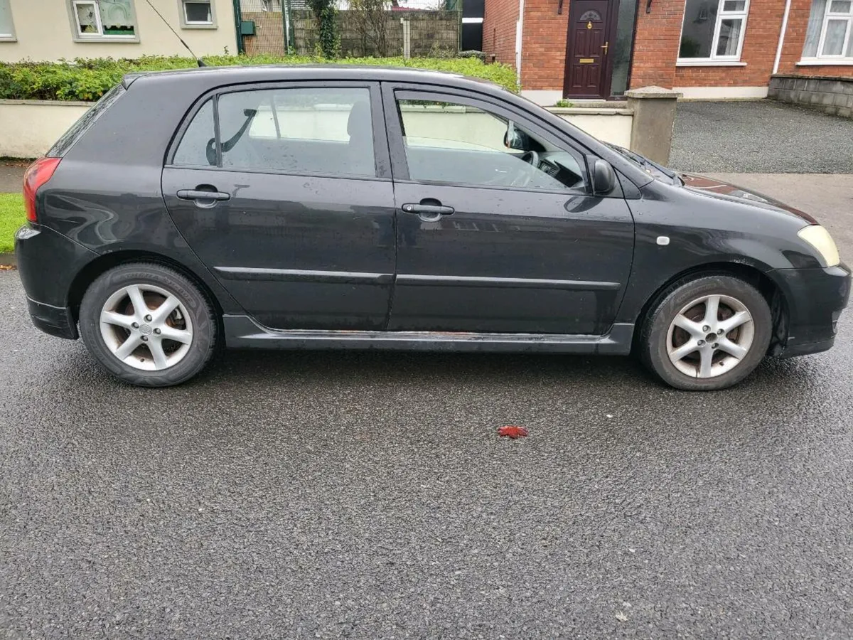 D4D TOYOTA COROLLA - Image 1