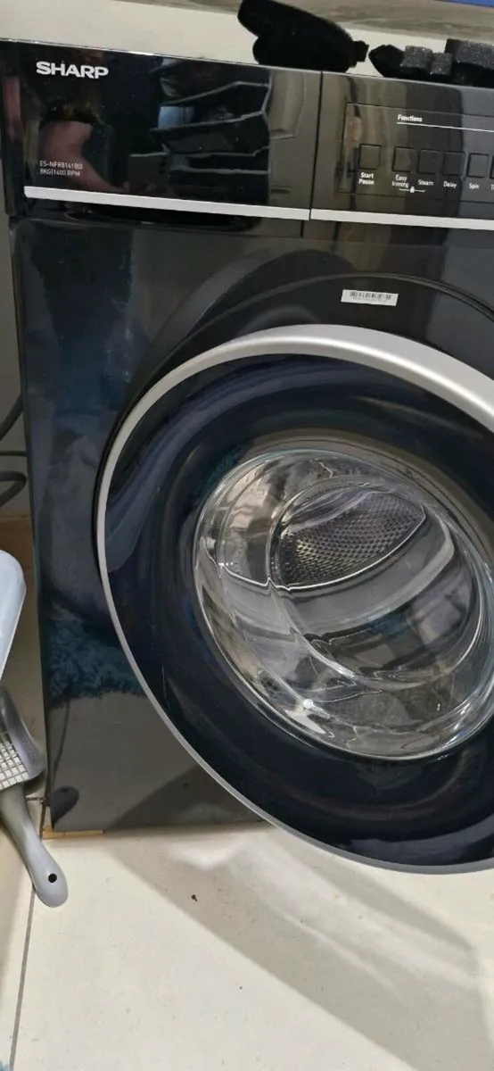 Sharp Washing machine - Image 4