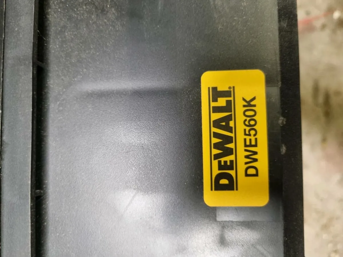 Dewalt Circular Saw DWE560K - Image 3