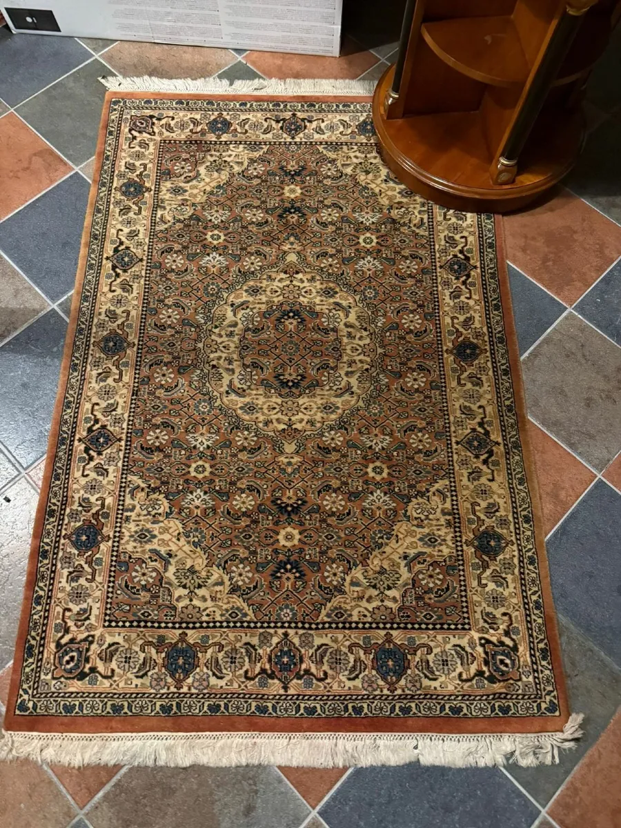 Elegant Oriental Rug – Timeless Design – 130x180cm