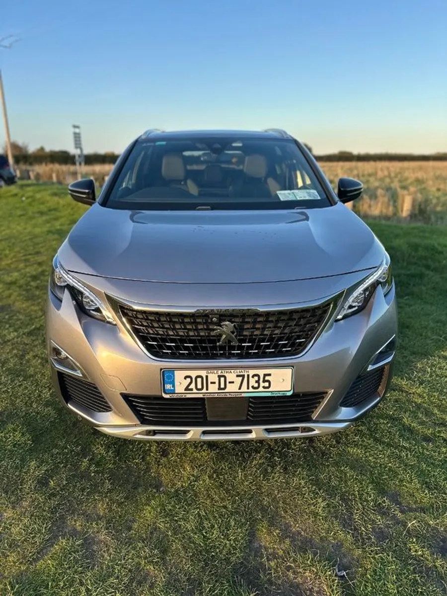 2020 Peugeot 5008 - Image 1