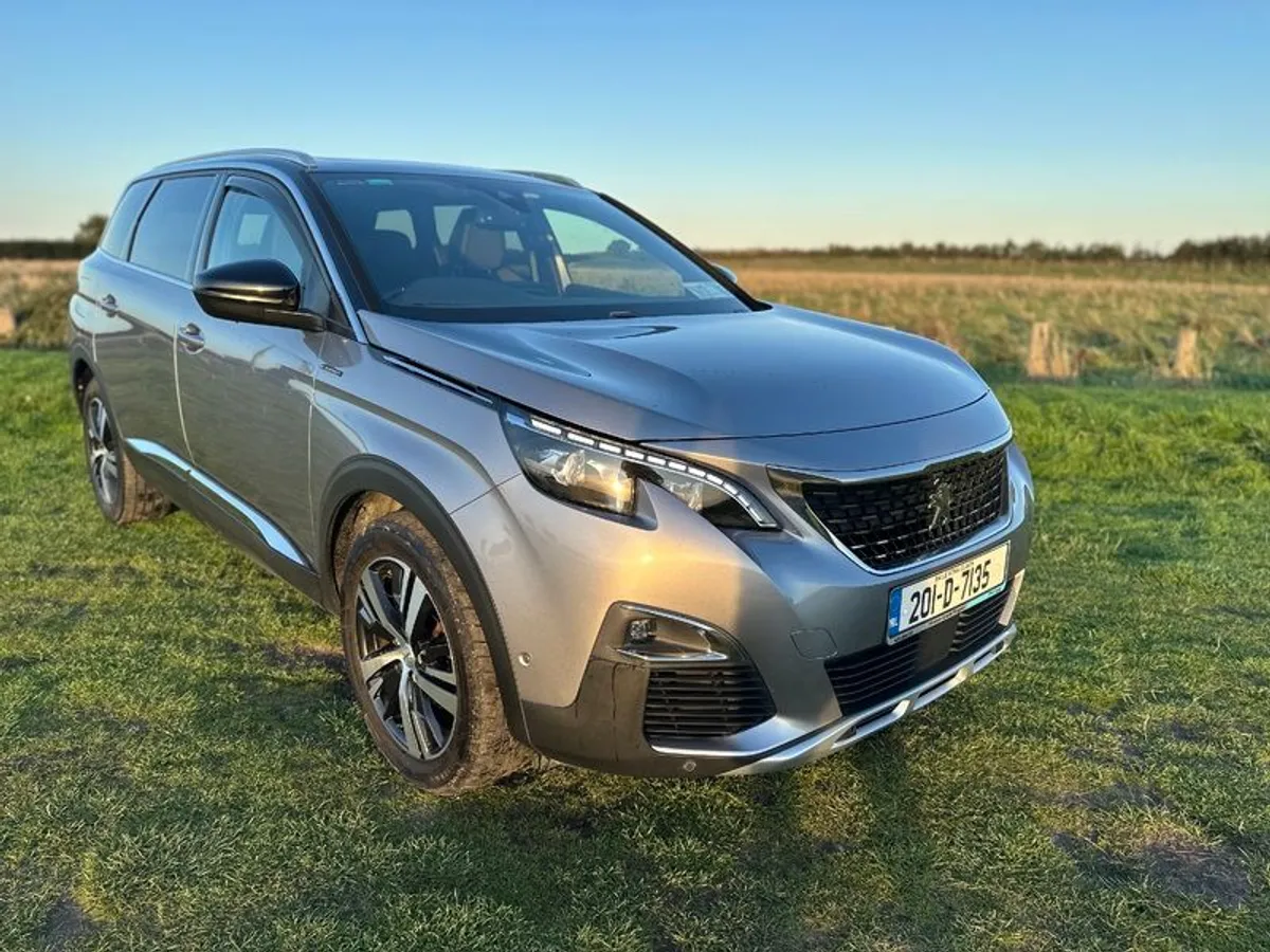 2020 Peugeot 5008 - Image 2