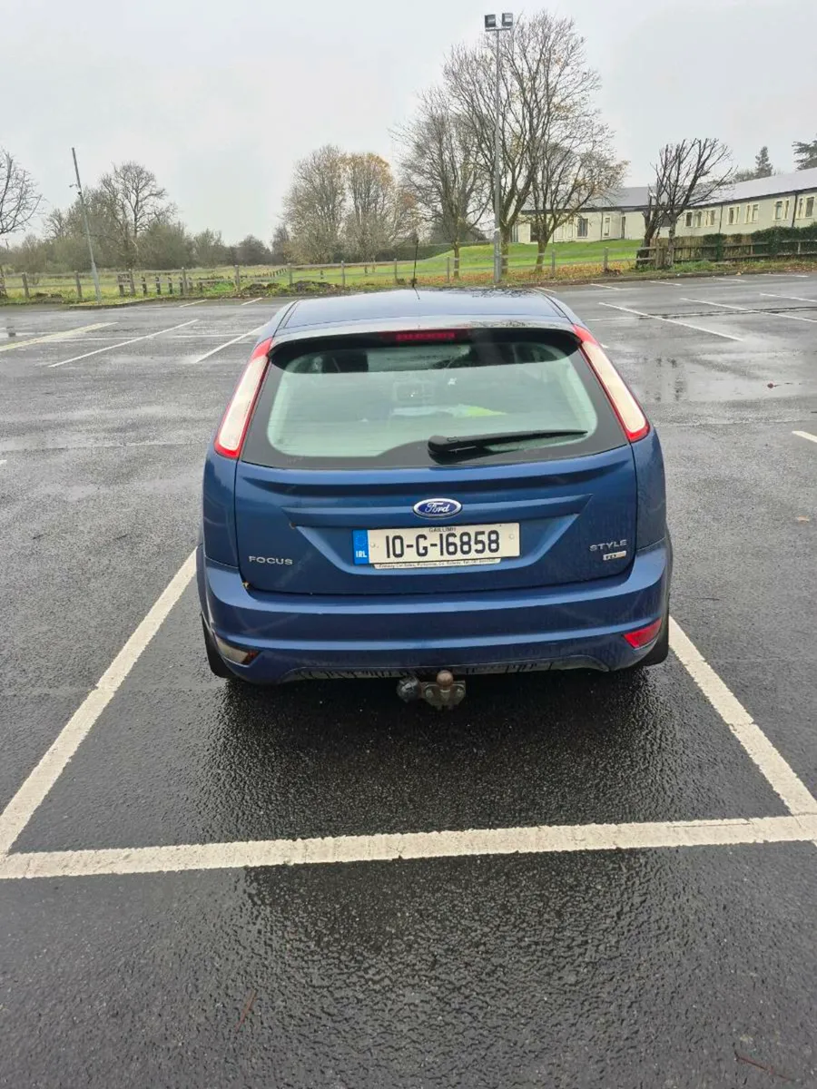 Car - Image 2
