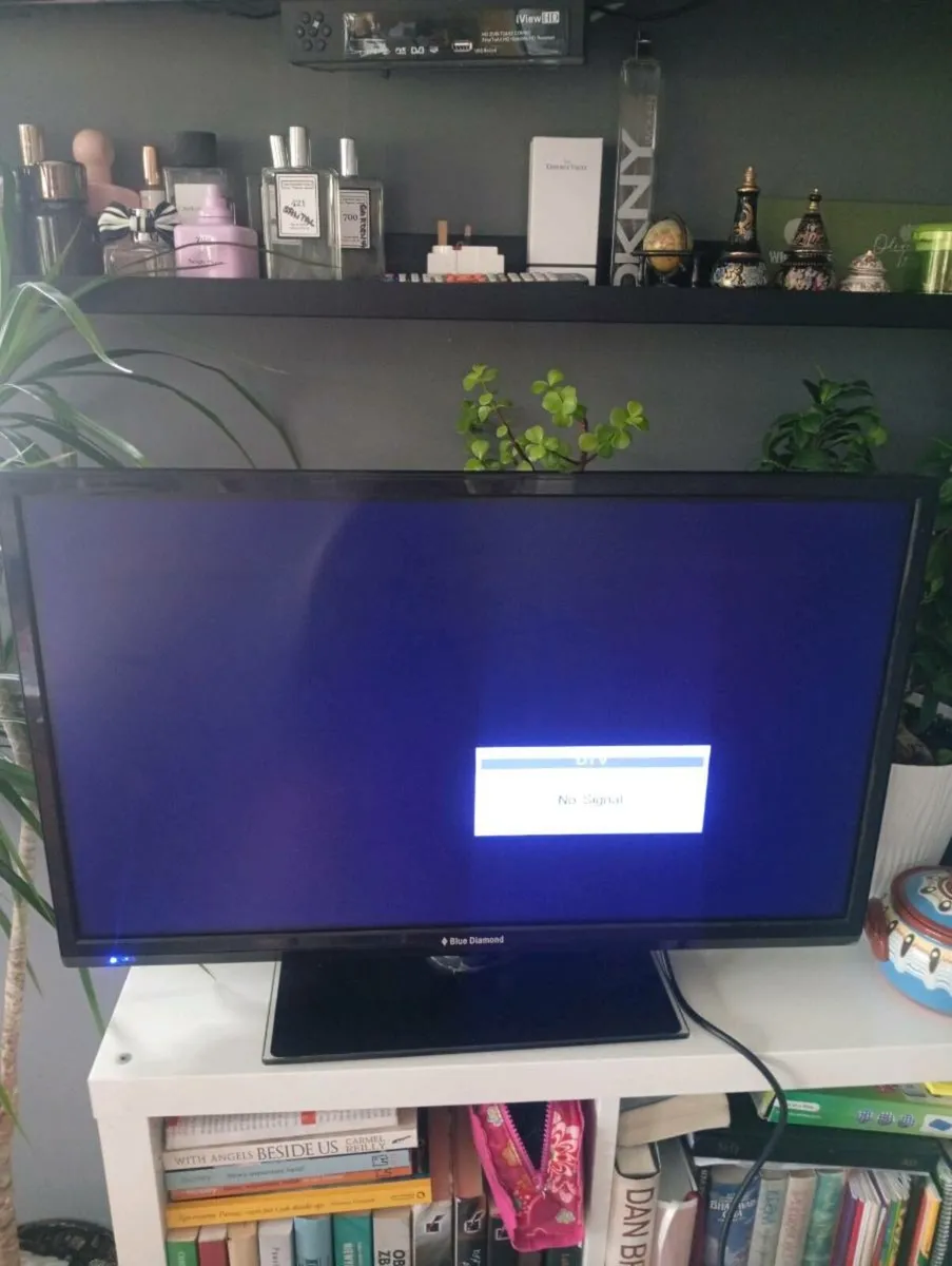 26 " TV led blue diamond - Image 1