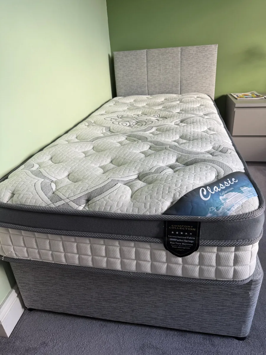 2 Single Beds with headboard + mattress - Image 4
