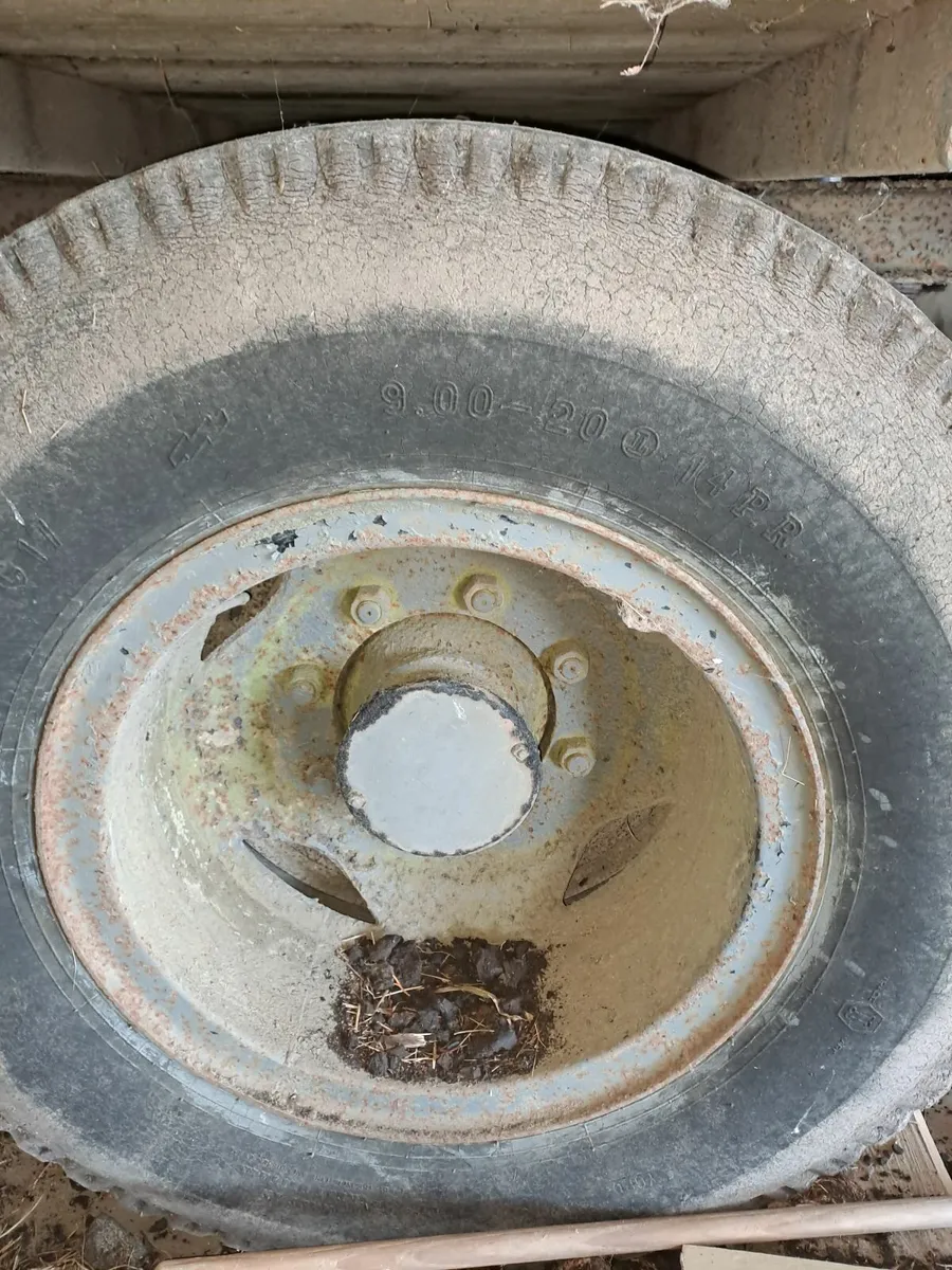 Ford 4610 & loader 10 x 6 tipper box trailer - Image 3