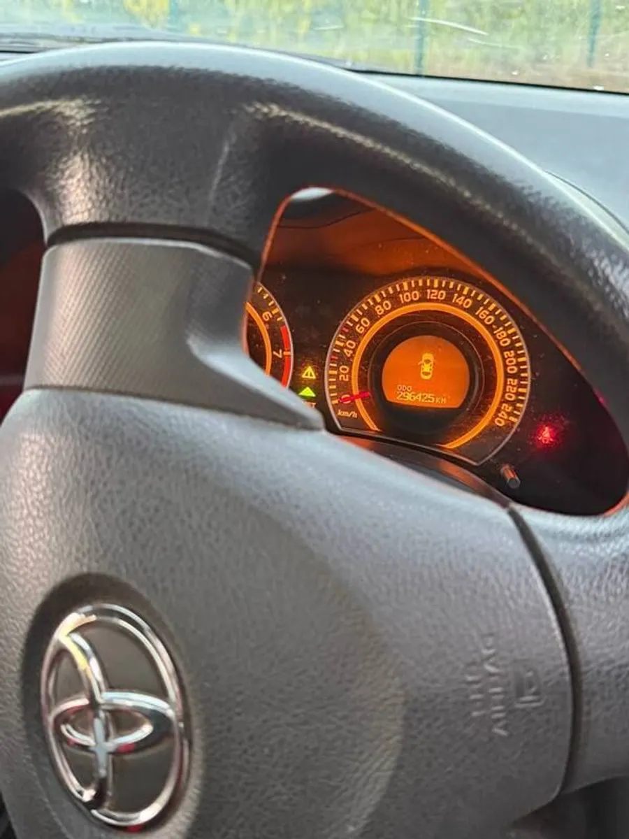 2007 Toyota Corolla - Image 4