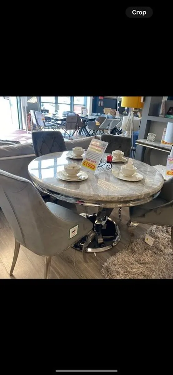 Marble effect dining table and 4 velvet chairs - Image 4