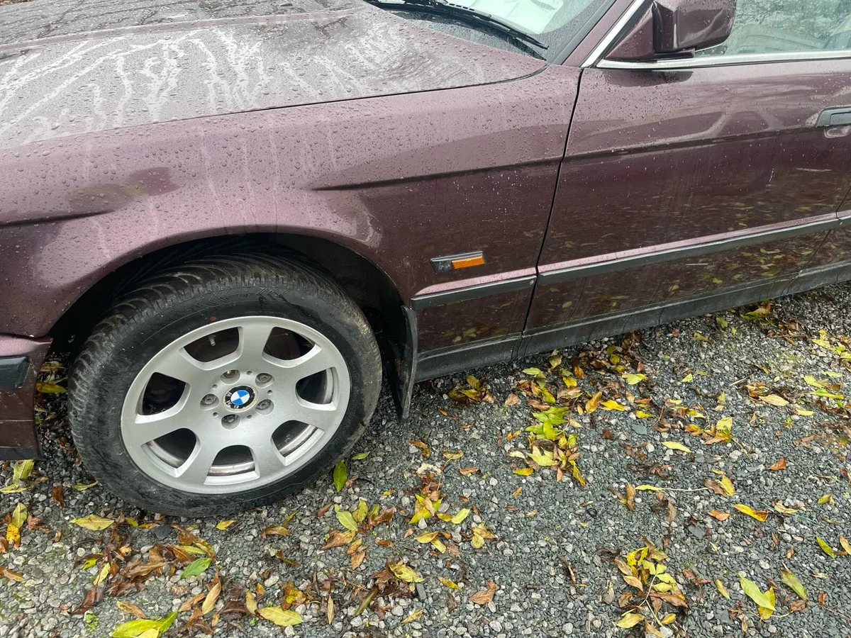 1991 bmw e34 520 breaking/ spares - Image 2