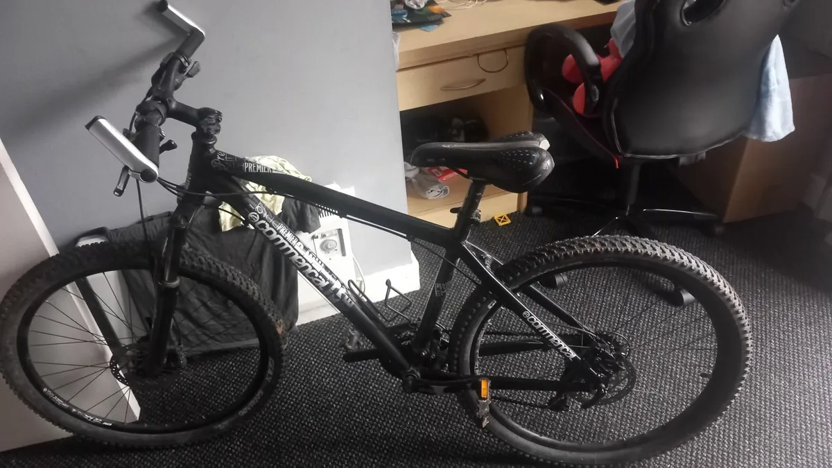 Adults mountain bike - Image 1