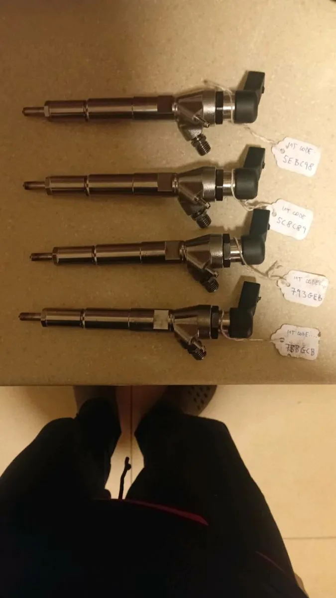 4 Diesel Injectors - 2013 Nissan Quashquai 1.5DCi - Image 2