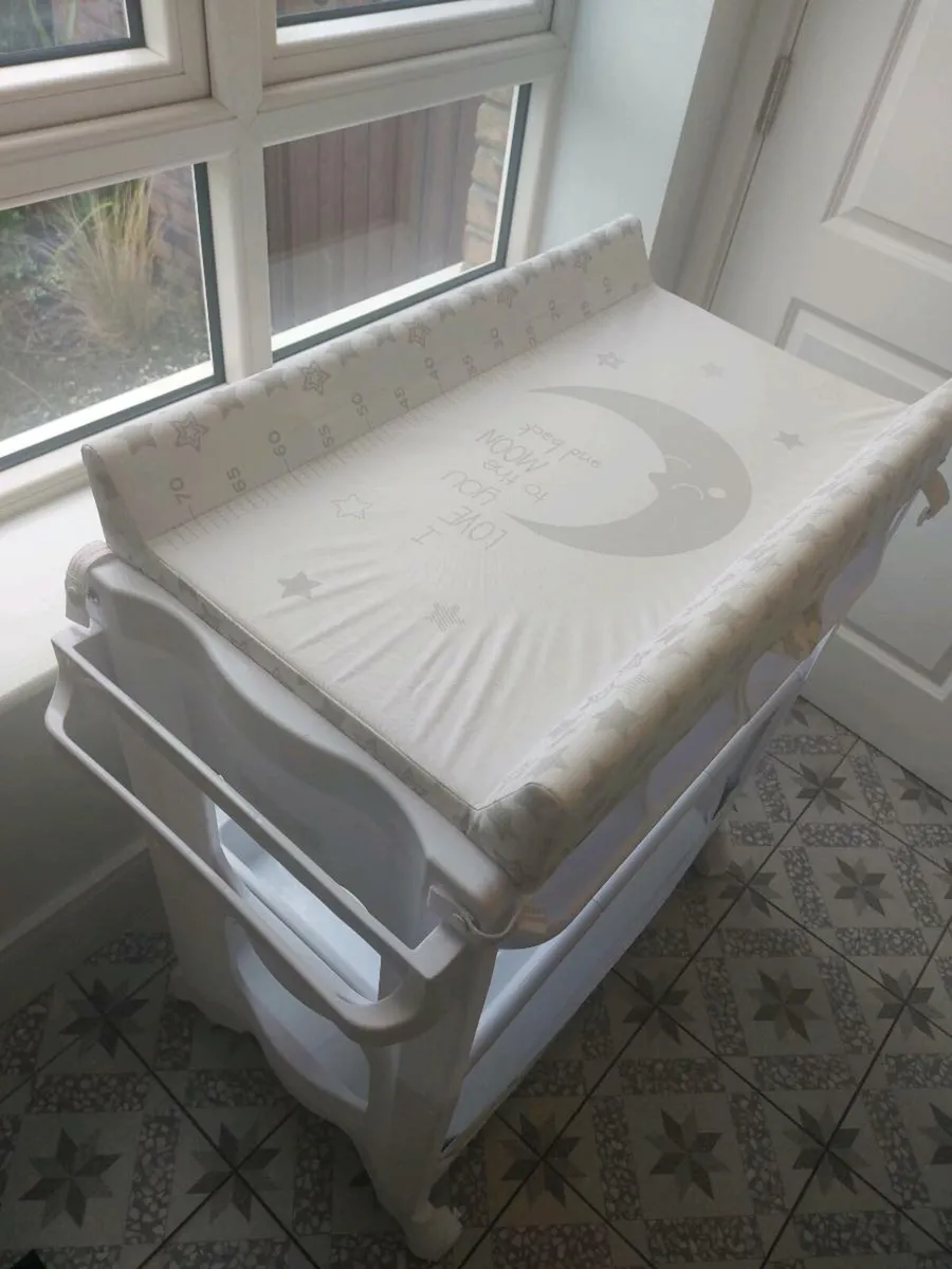 Babylo Changing Unit - Image 2
