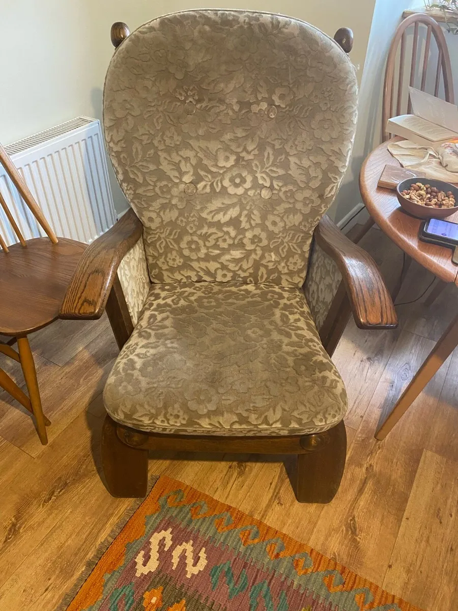 Living Room Chair - Image 1