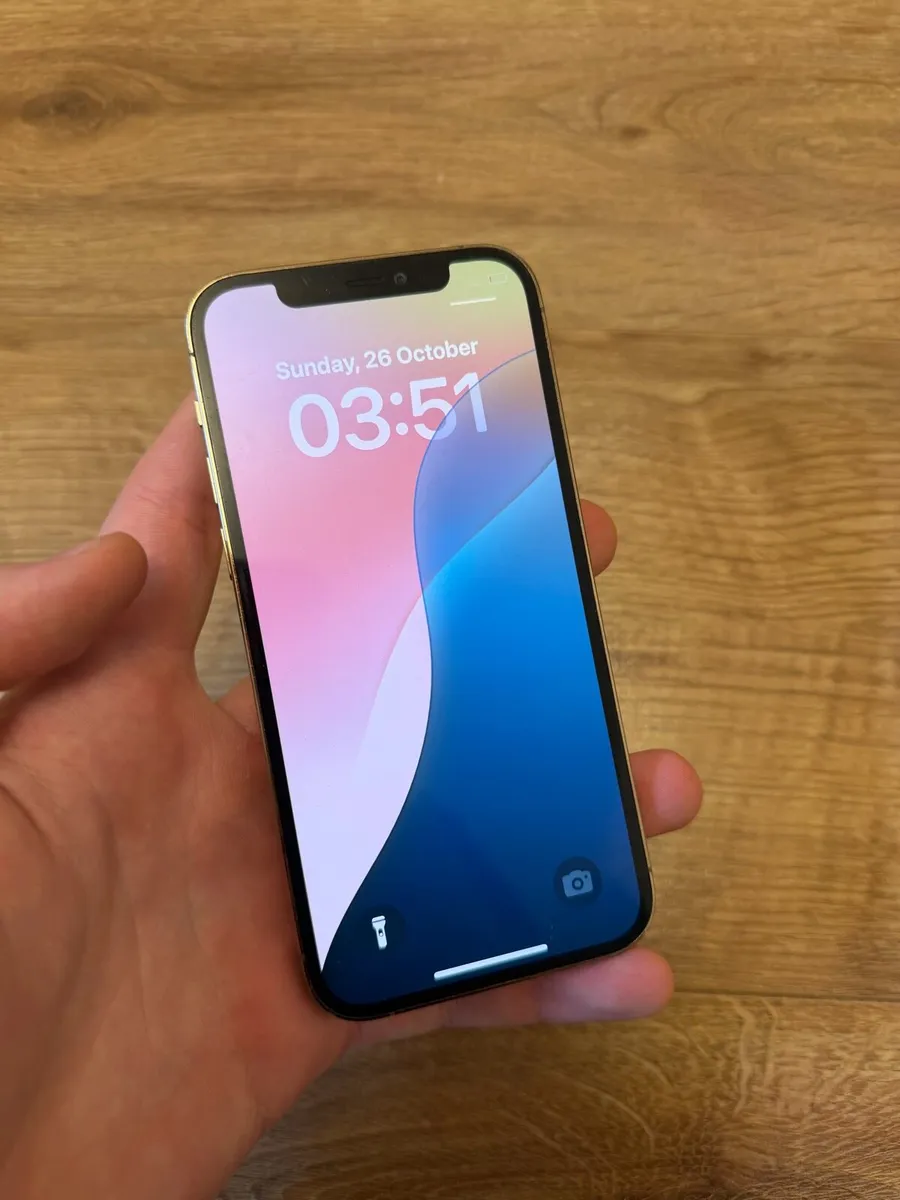 iPhone 12 Pro - Image 3