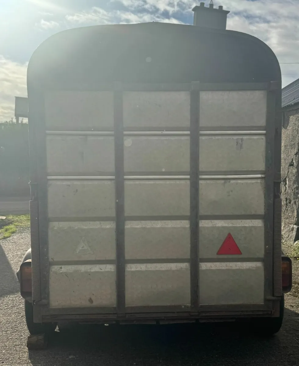 Crooks Livestock Trailer - Image 3