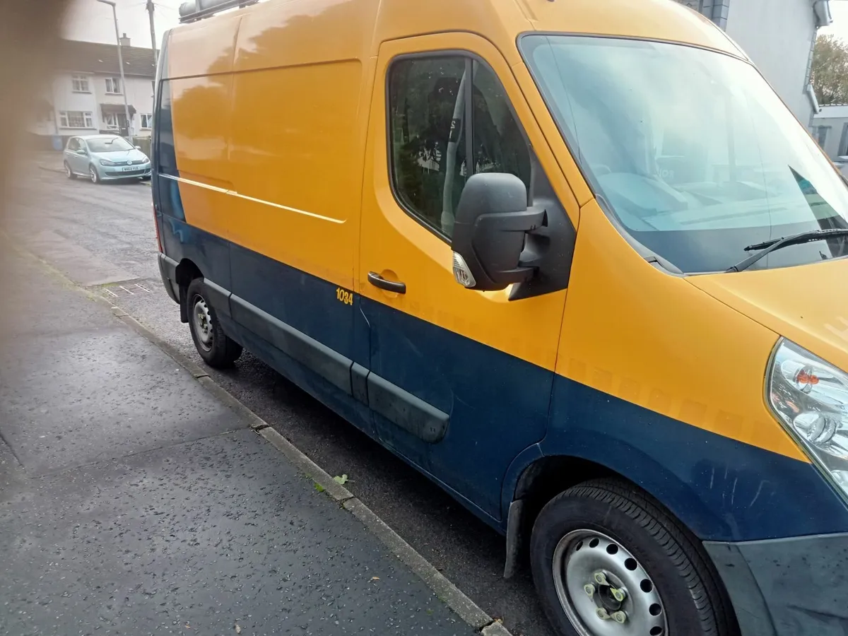 Renault Master 2012 - Image 1
