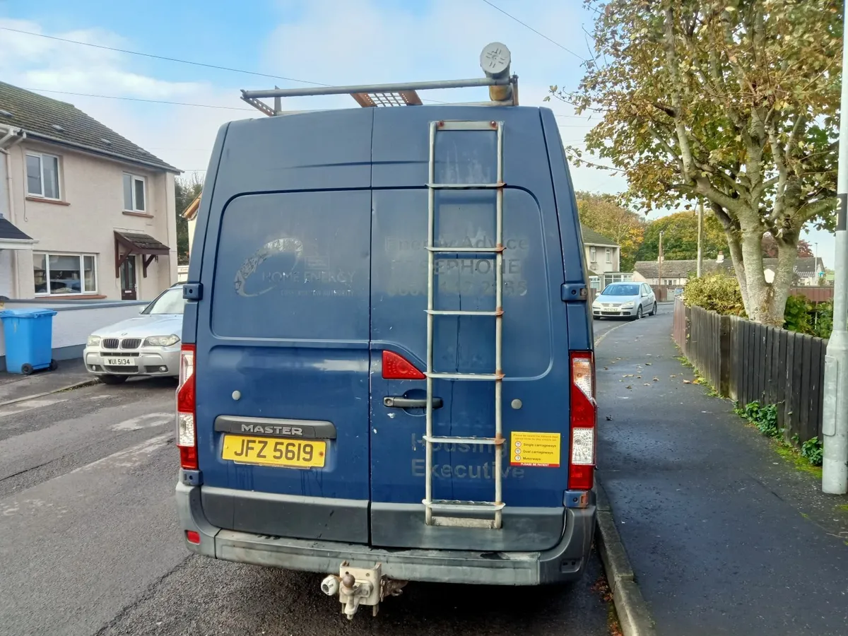 Renault Master 2012 - Image 2