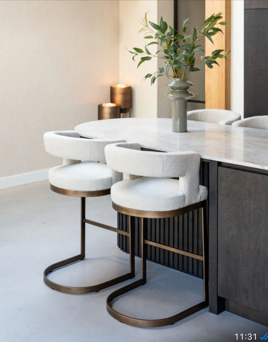 Bar stools - Image 4