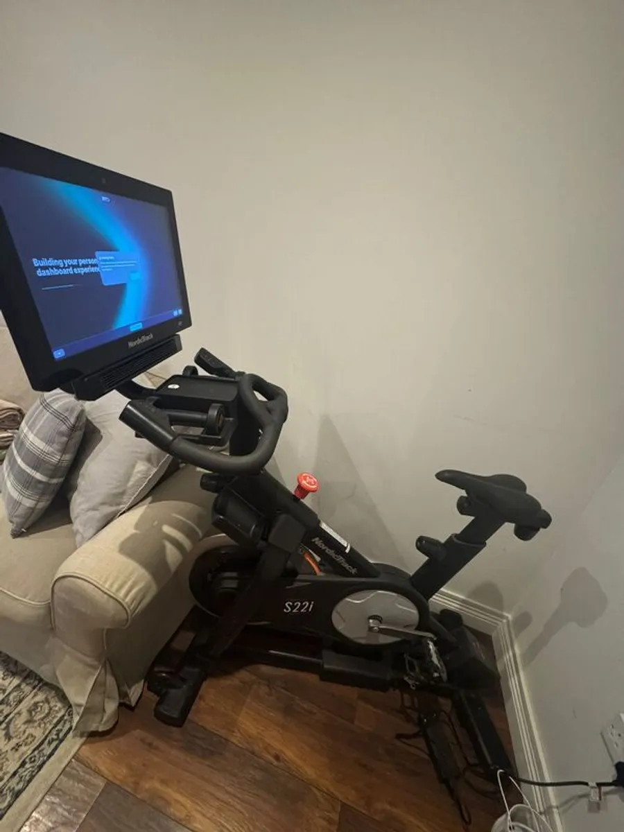 Nordictrack S22i Like New - Image 2