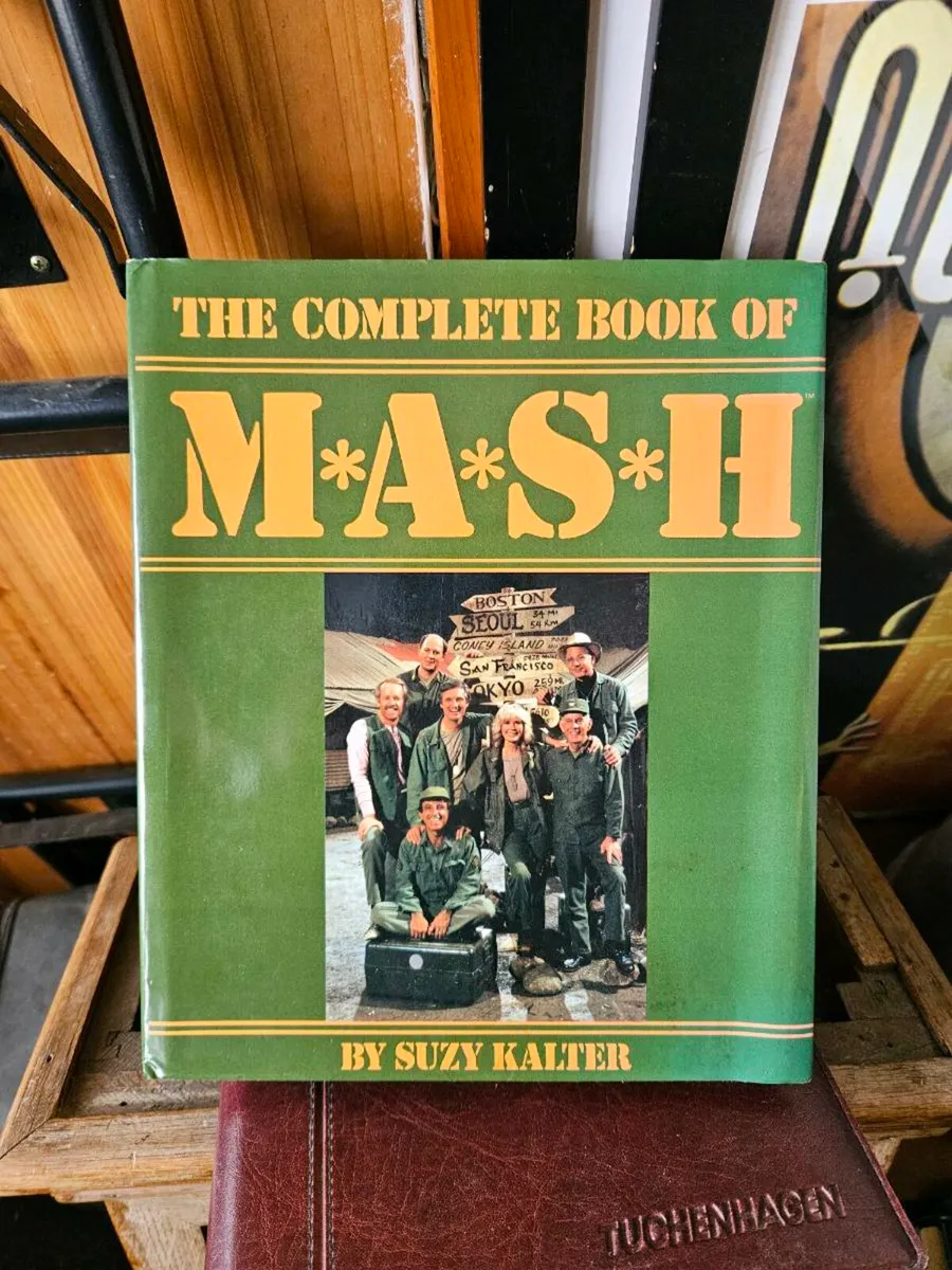 MASH Annual TV Series - Image 1