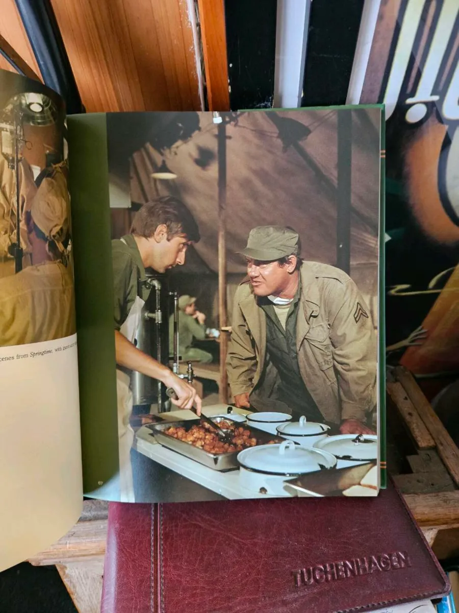 MASH Annual TV Series - Image 4