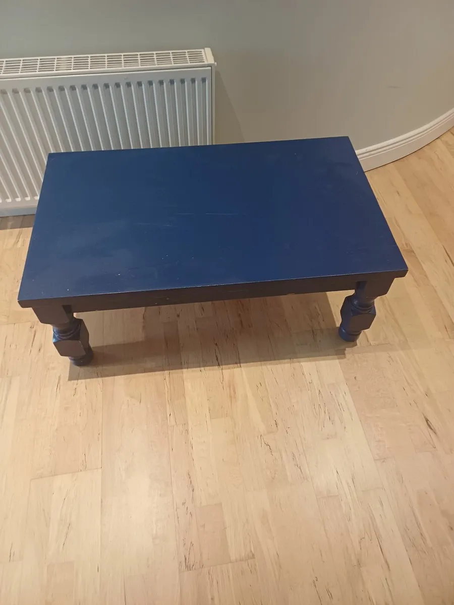 Coffee table - Image 1