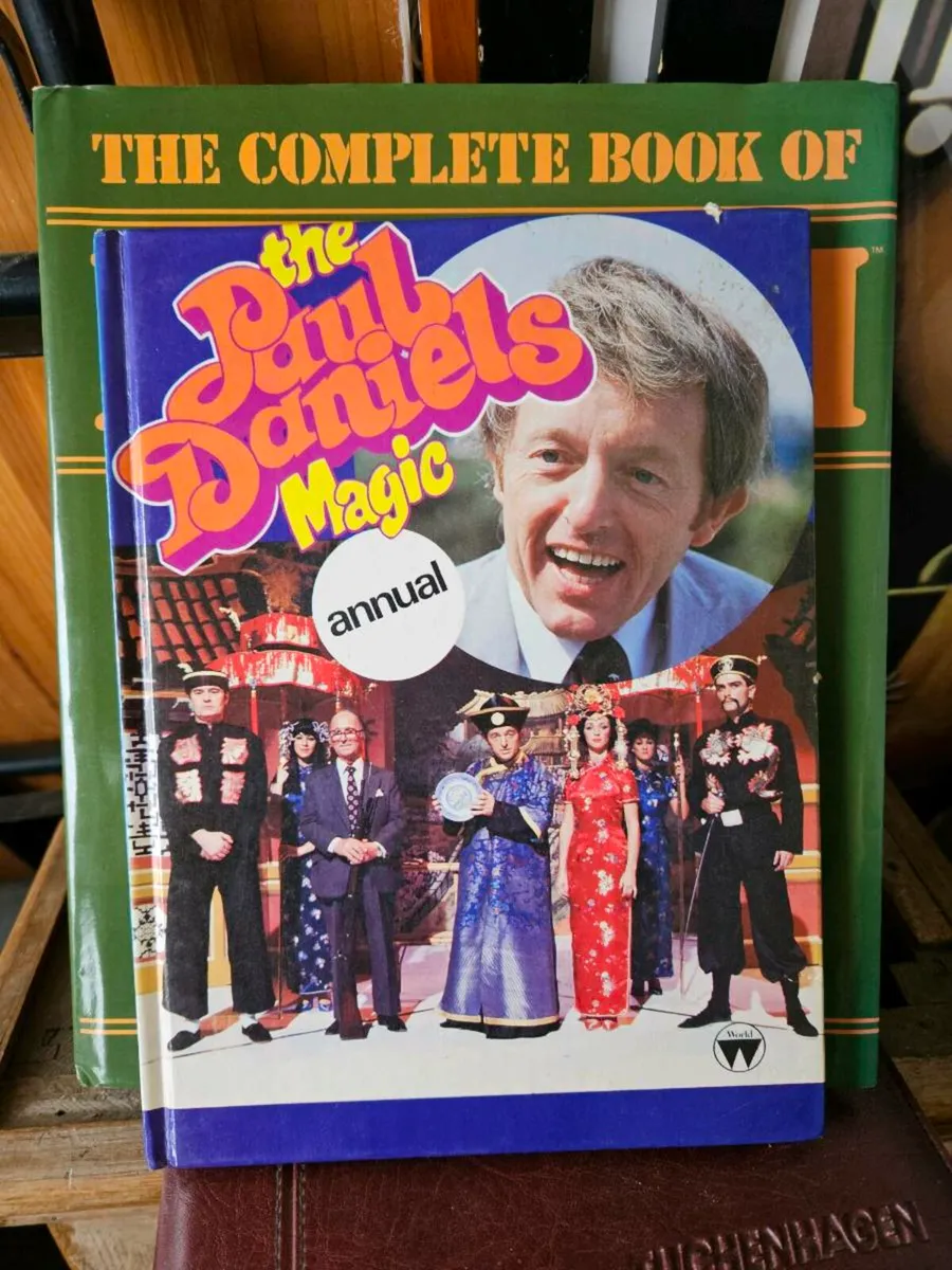 Vintage Paul Daniels Magic Annual - Image 1