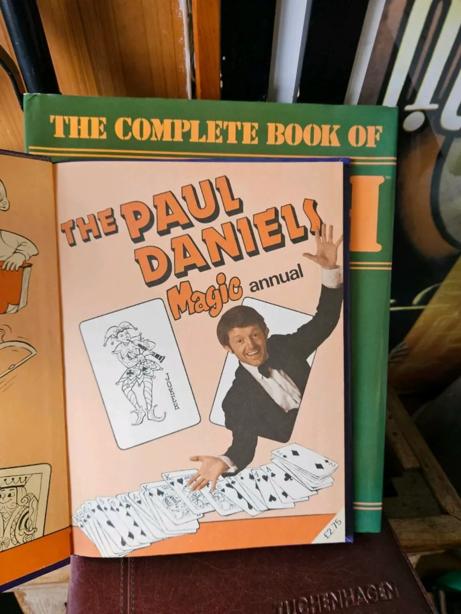 Vintage Paul Daniels Magic Annual - Image 2