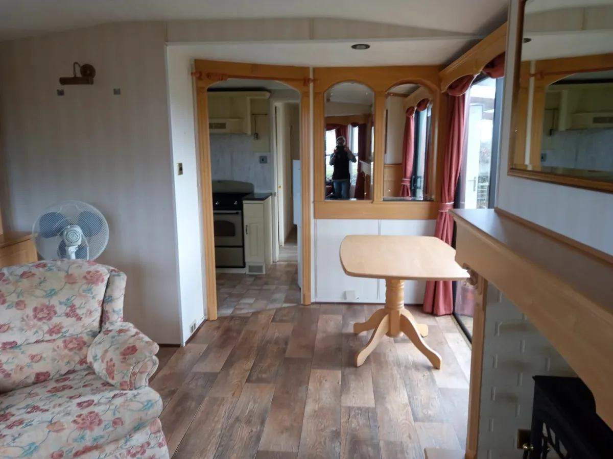 Mobile Home - Image 2