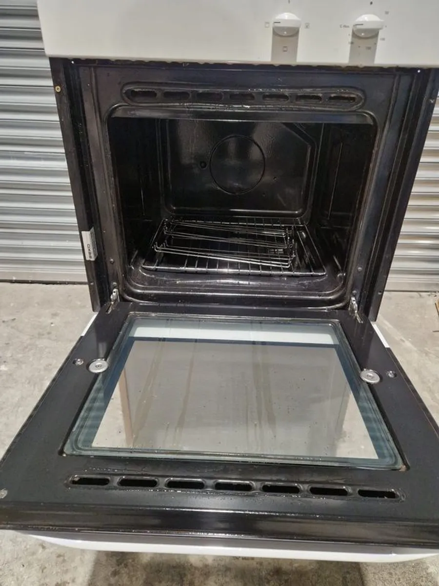 Oven, Fridge , Dishwasher - Image 2