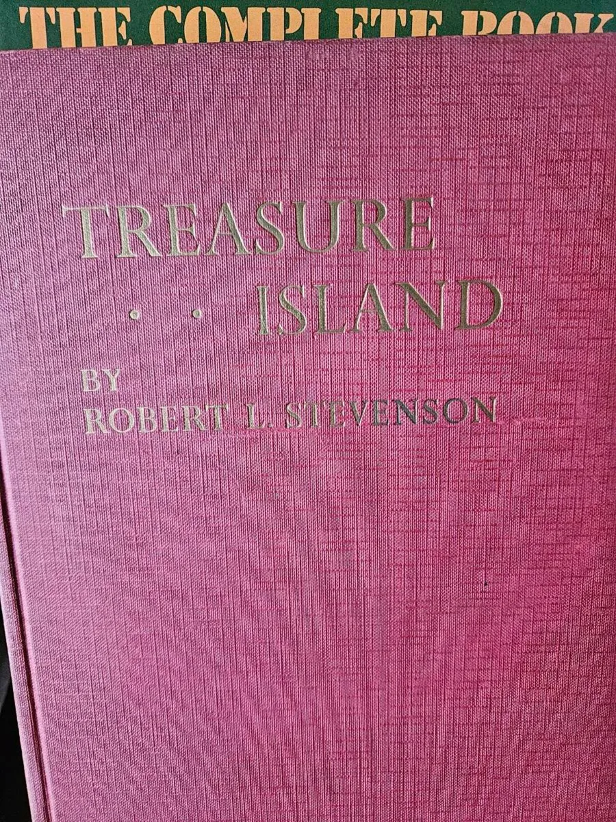 Vintage Treasure Island Annual - Image 2