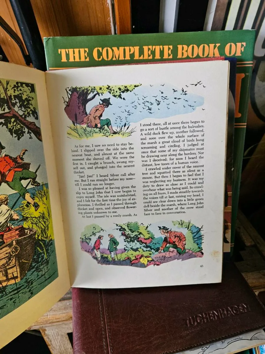 Vintage Treasure Island Annual - Image 4