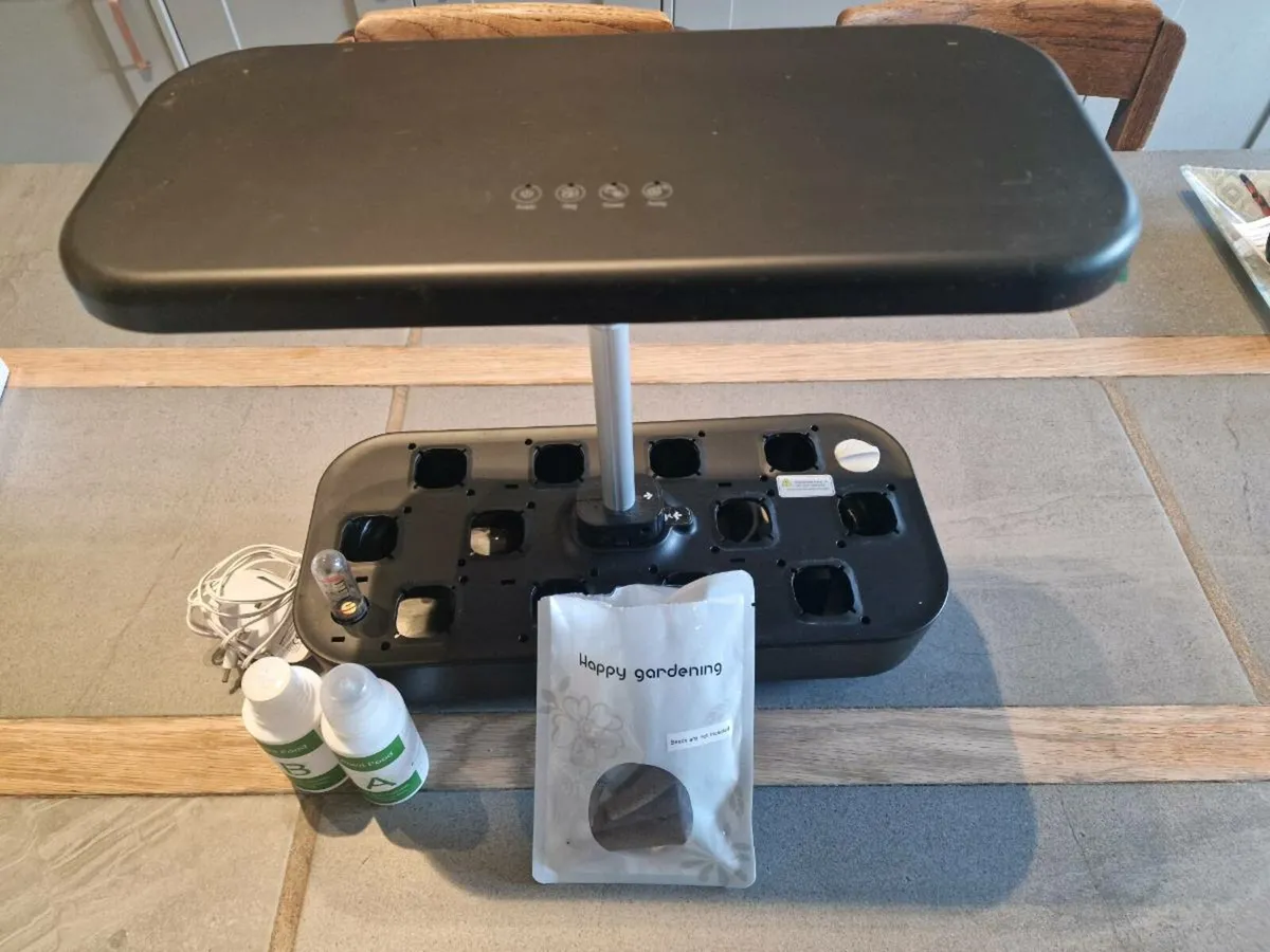 Hydroponics grower - Image 1