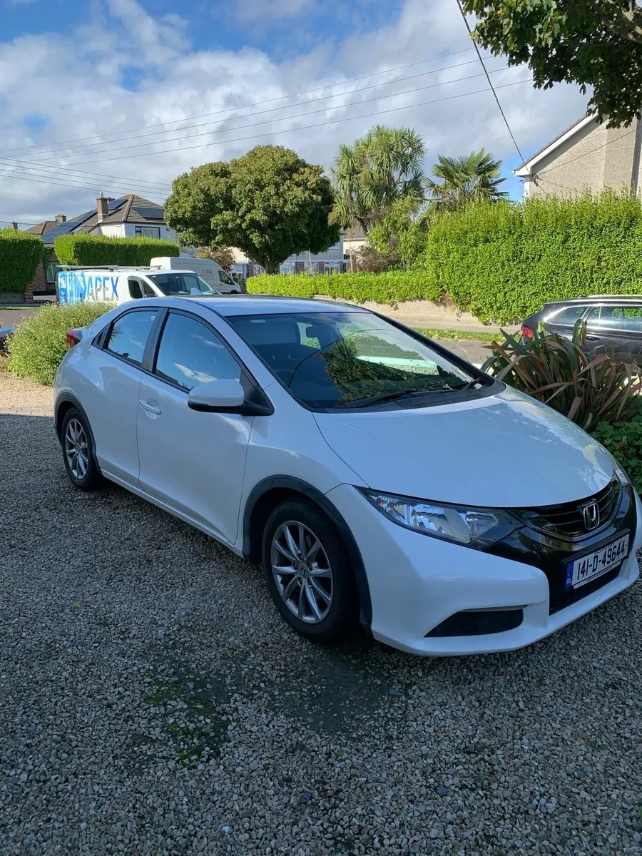 Honda Civic 2014 - Image 4