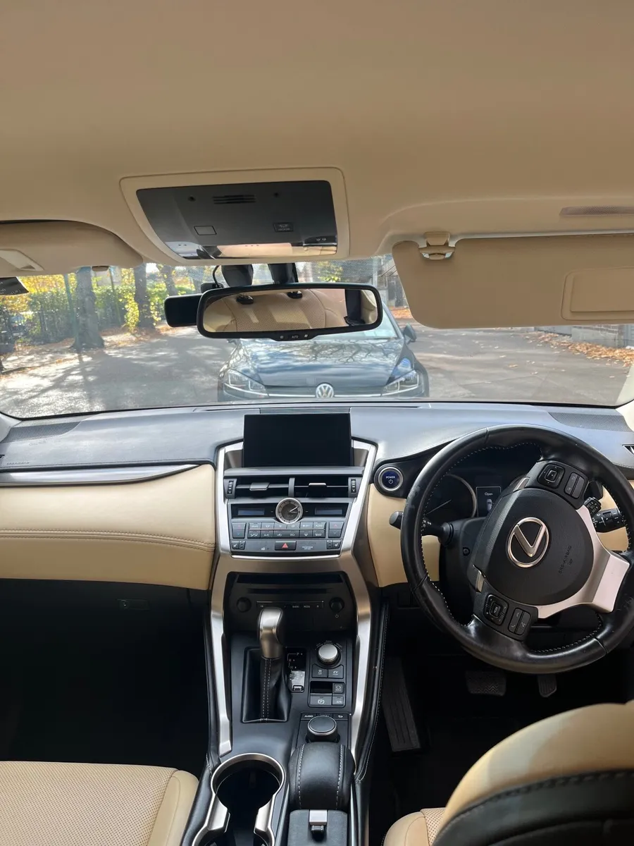 Lexus NX 2017 - Image 2